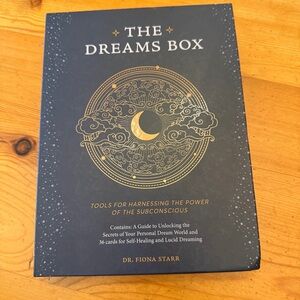 New THE DREAMS BOX
TOOLS FOR HARNESSING THE POWER OF THE SUBCONSCIOUS